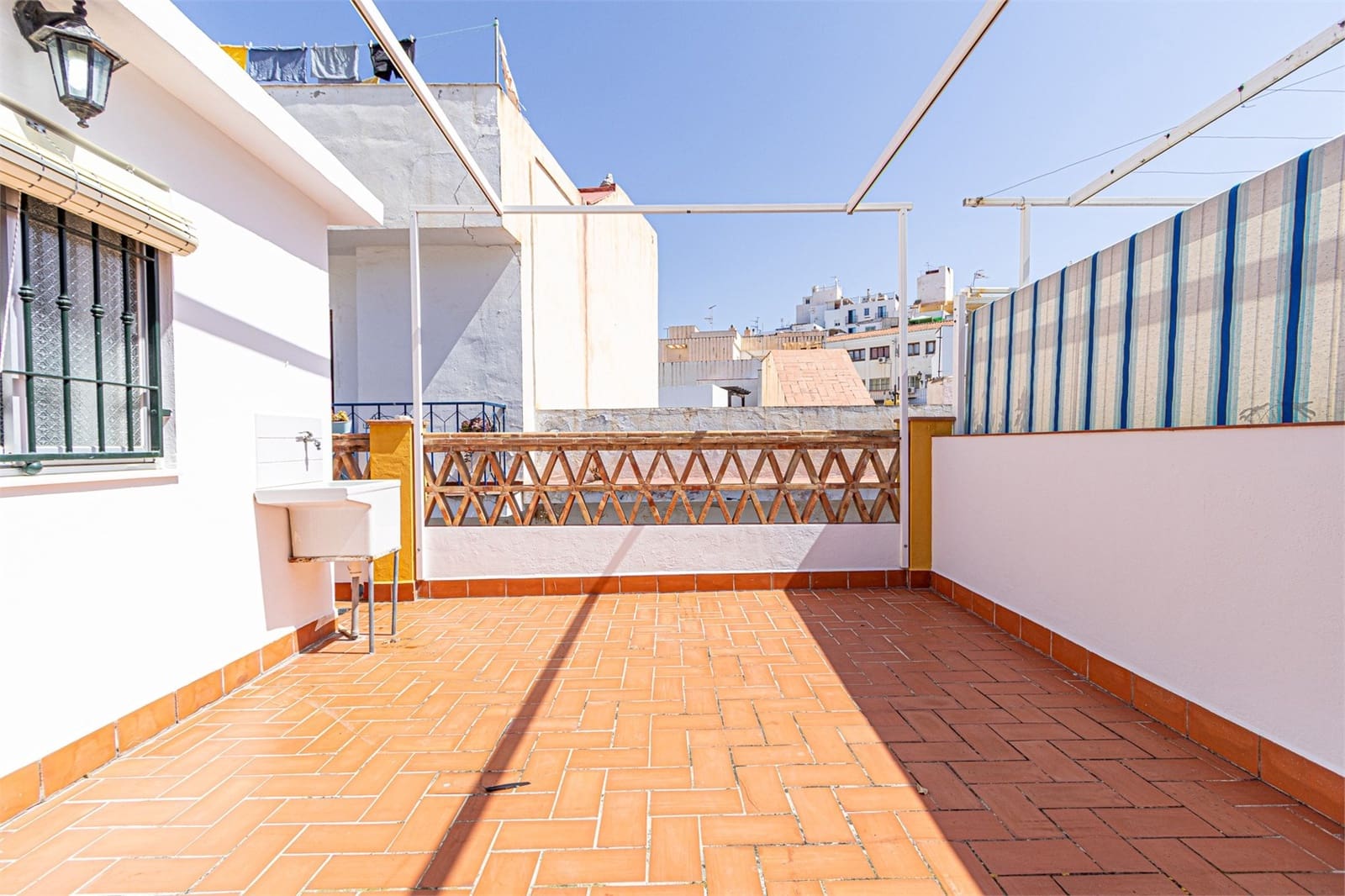 3 bedroom Townhouse for sale in Almunecar - € 320,000 (Ref: 9207217)