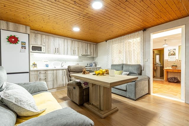 3 bedroom Townhouse for sale in Almuñécar - € 320,000 (Ref: 9207217)