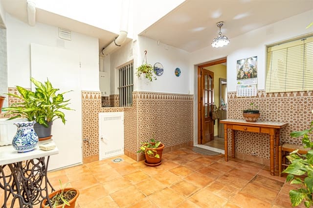 3 bedroom Townhouse for sale in Almuñécar - € 320,000 (Ref: 9207217)