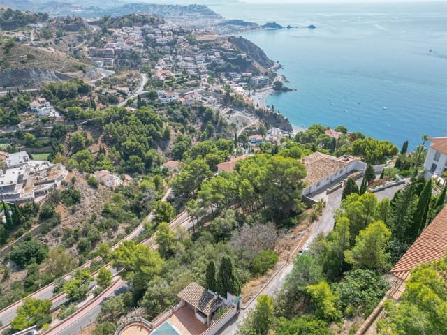 Mark till salu i Almuñécar - 140 000 € (Ref: 9207221)