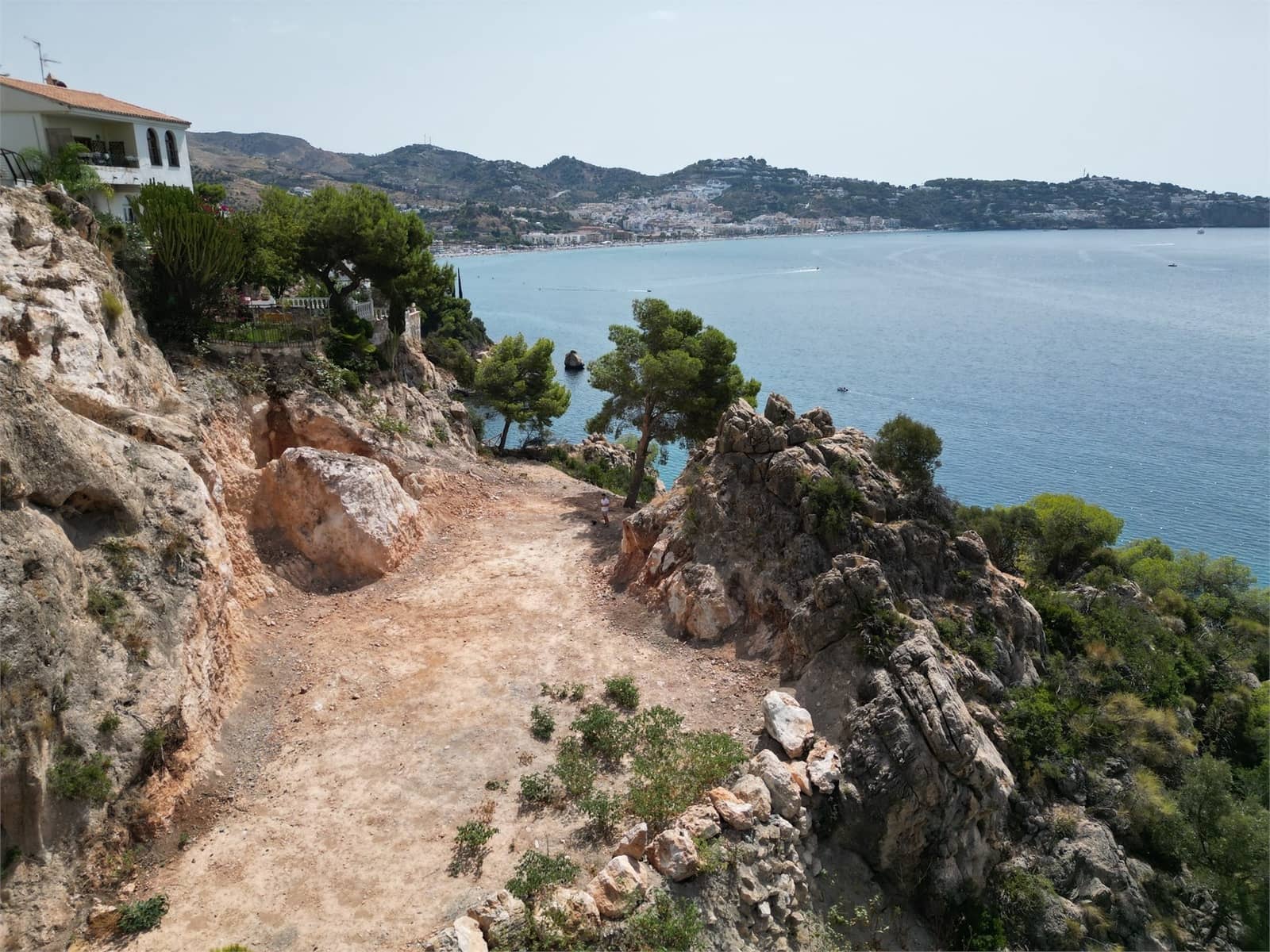 Mark till salu i La Herradura - 2 250 000 € (Ref: 9207222)