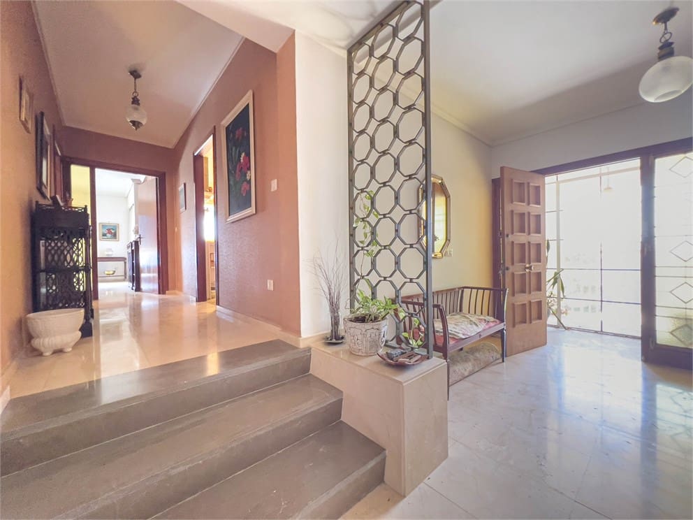 6 slaapkamer Villa te koop in Nerja met zwembad garage - € 690.000 (Ref: 9207223)