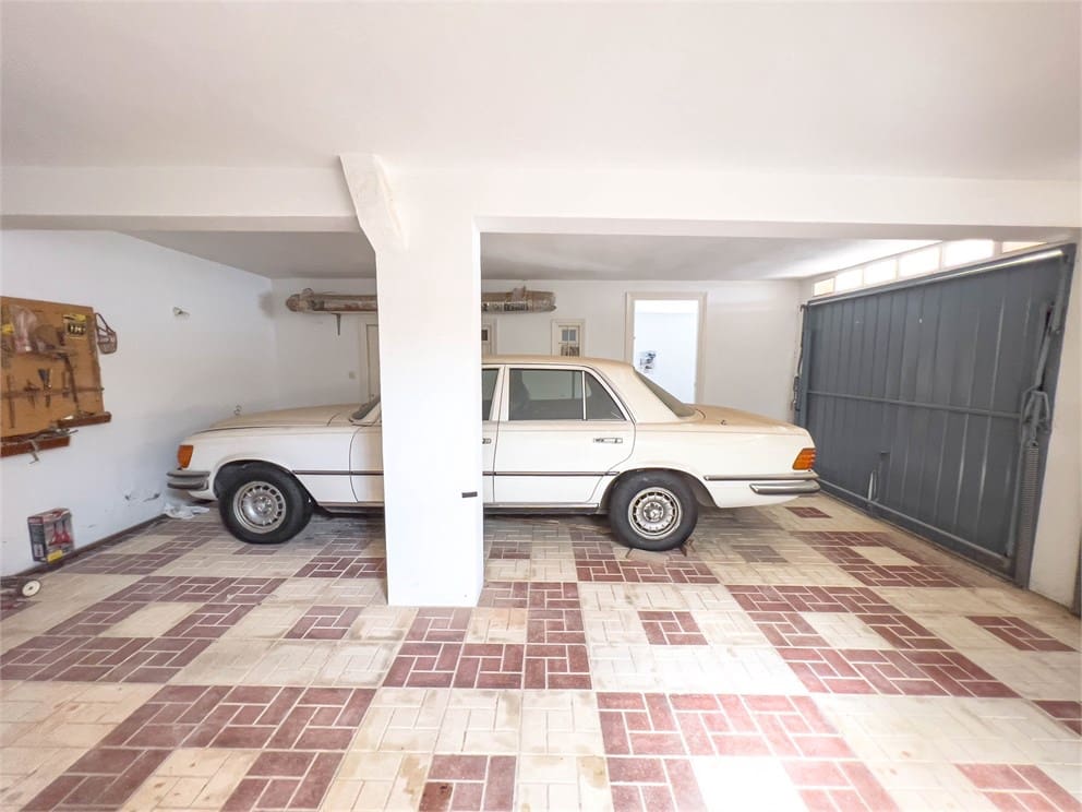 6 slaapkamer Villa te koop in Nerja met zwembad garage - € 690.000 (Ref: 9207223)