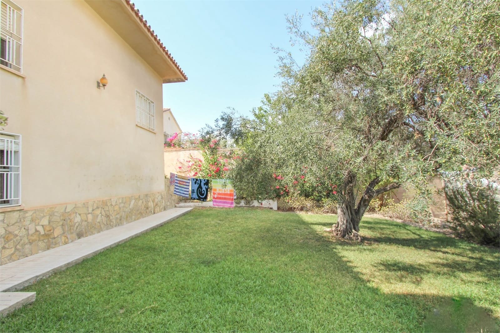 6 slaapkamer Villa te koop in Nerja met zwembad garage - € 690.000 (Ref: 9207223)