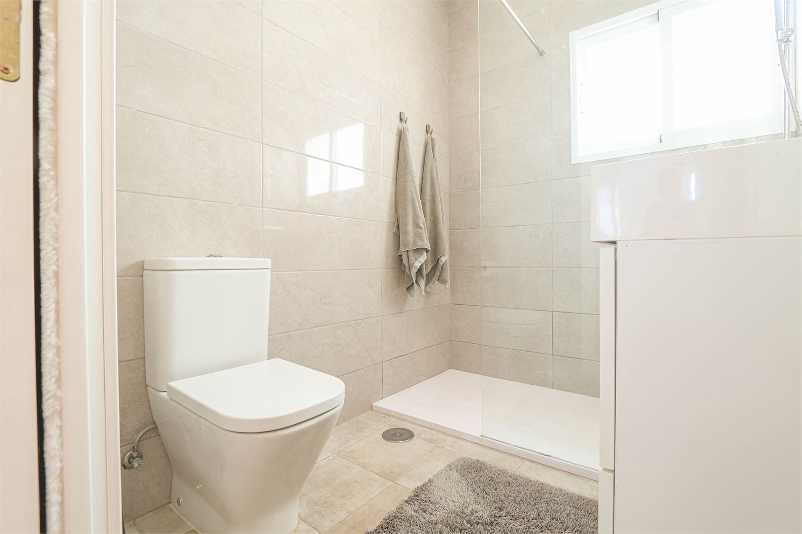 3 bedroom Villa for sale in Almunecar with pool garage - € 549,000 (Ref: 9207224)
