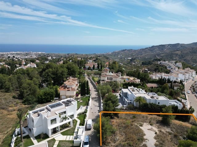 Grunde uden byggetilladelser til salg i Frigiliana - € 450.000 (Ref: 9207226)