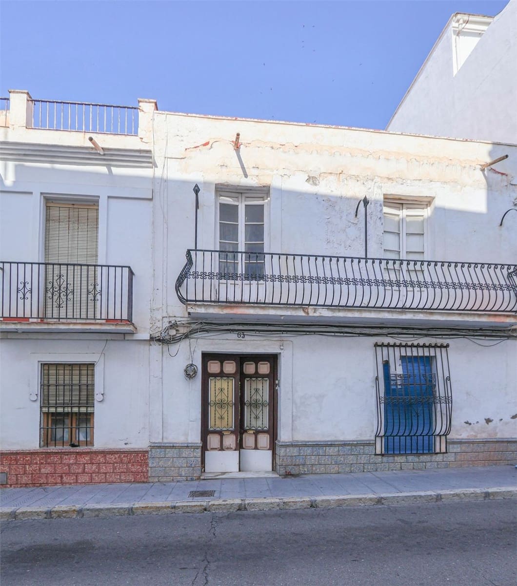 Omakotitalo myytävänä paikassa Nerja - 700 000 € (Ref: 9207228)