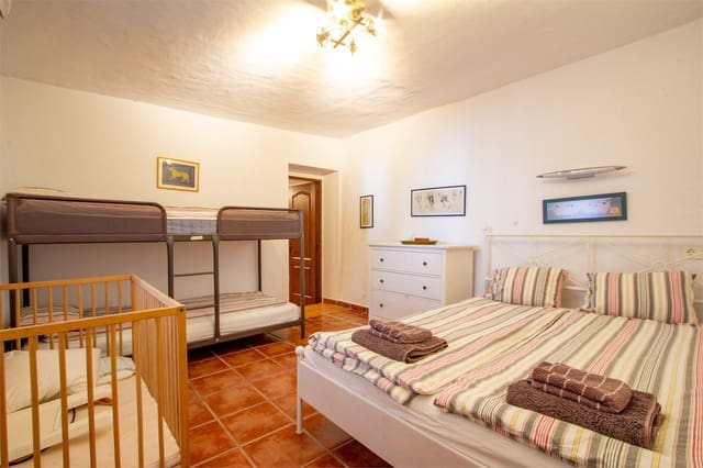 8 sovrum Villa till salu i La Herradura, Almuñécar med pool garage - 695 000 € (Ref: 9207229)