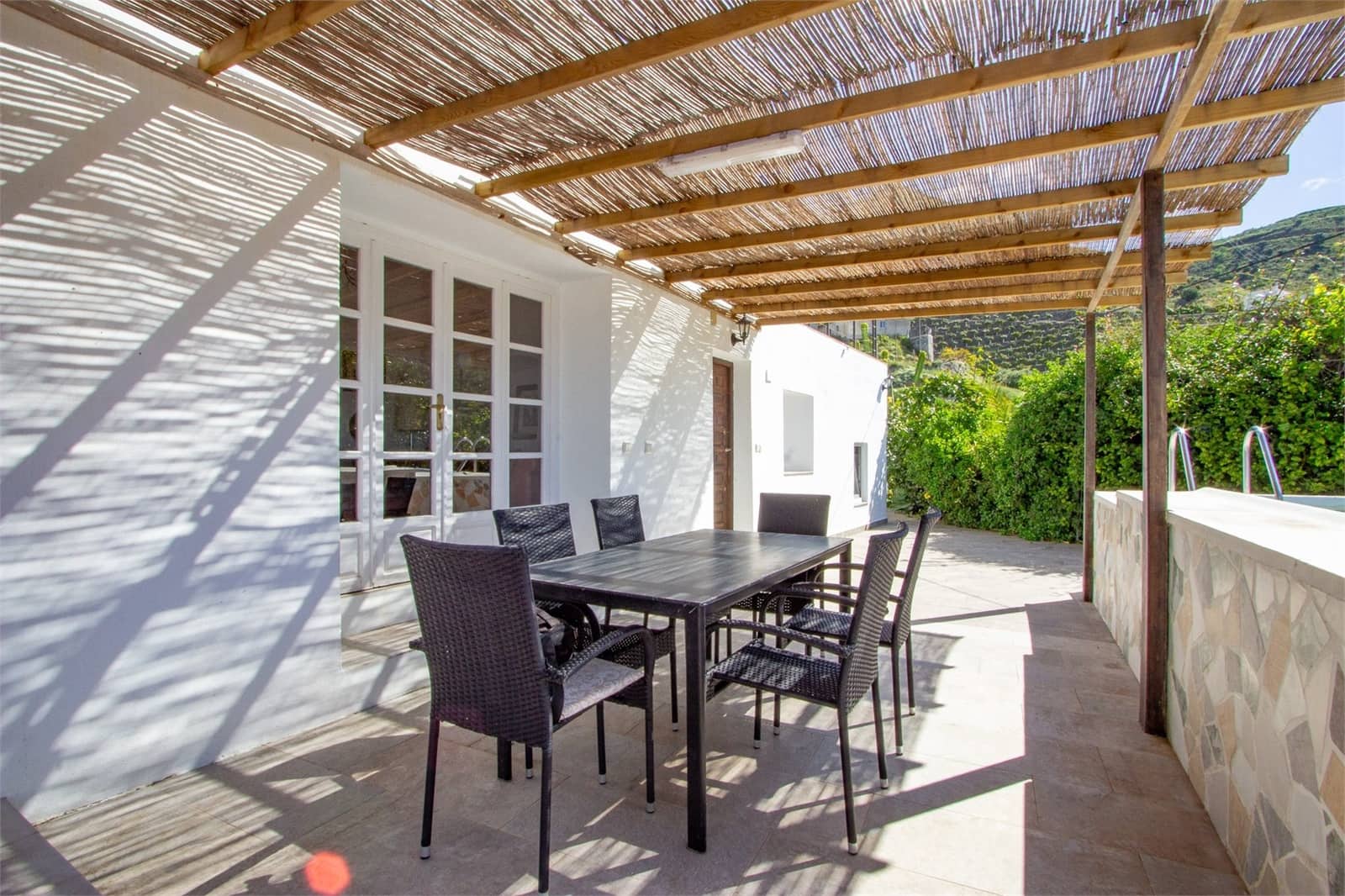 8 soveværelse Villa til salg i La Herradura med swimmingpool garage - € 595.000 (Ref: 9207229)