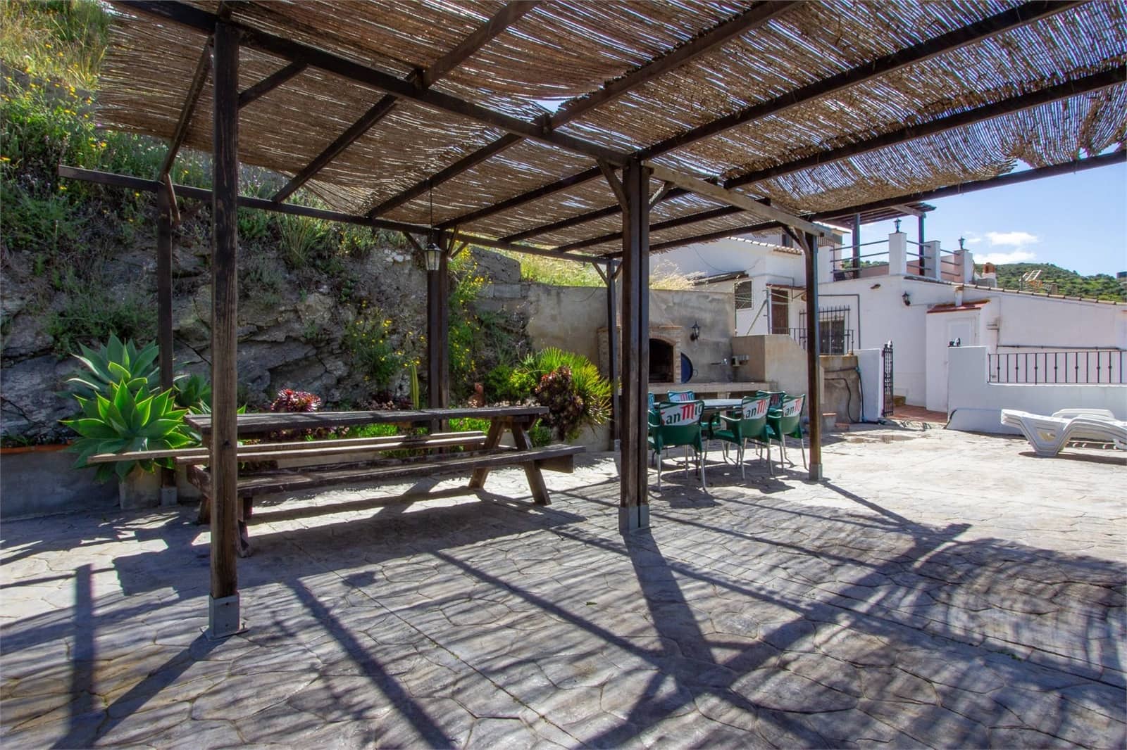 8 soveværelse Villa til salg i La Herradura med swimmingpool garage - € 595.000 (Ref: 9207229)
