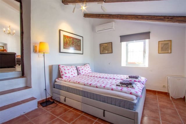 Finca/Landhuis te koop in La Herradura, Almuñécar - € 595.000 (Ref: 9207229)