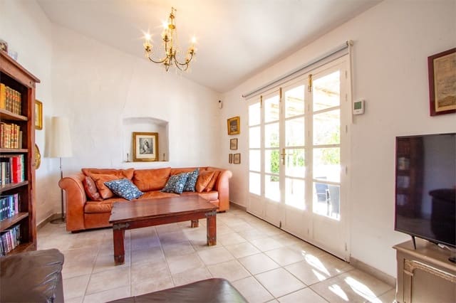 Finca/Landhuis te koop in La Herradura, Almuñécar - € 595.000 (Ref: 9207229)