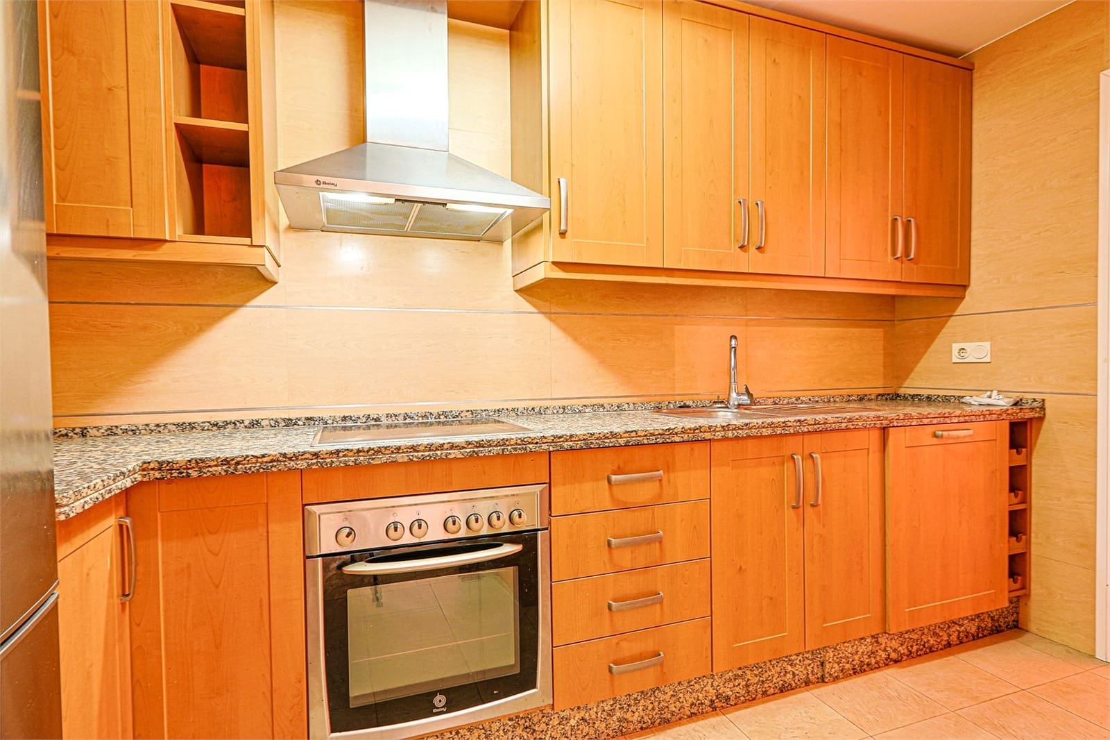 2 sovrum Lägenhet till salu i Torrox-Costa med pool garage - 449 000 € (Ref: 9207231)