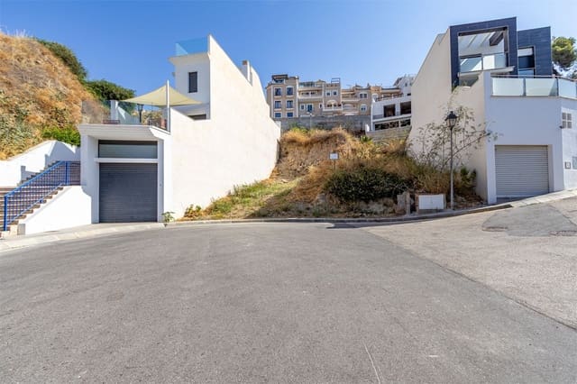 Grunde uden byggetilladelser til salg i Almijara, Nerja - € 160.000 (Ref: 9207232)