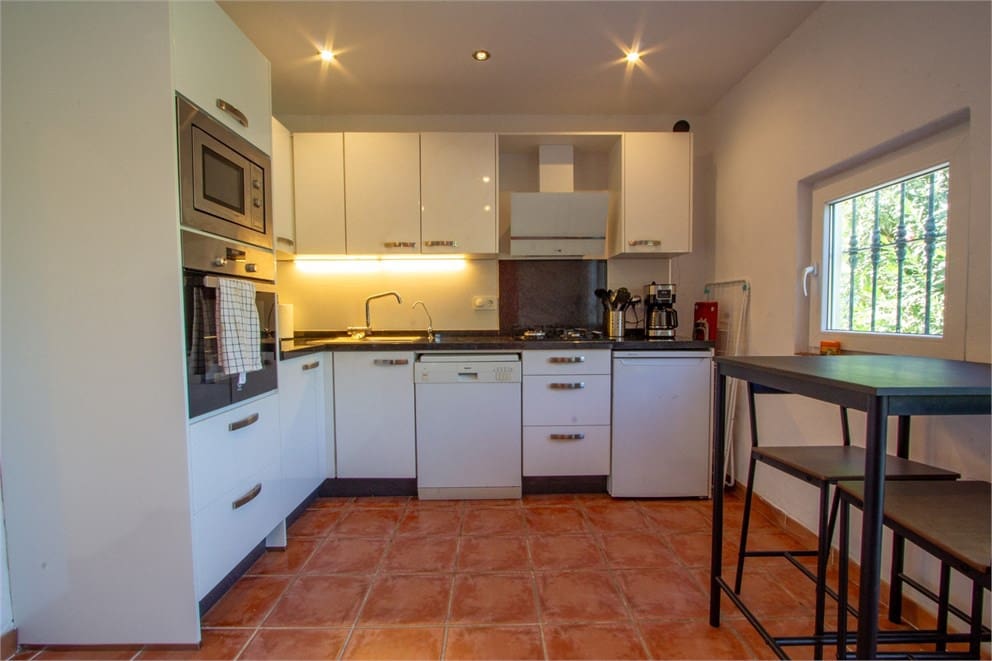 3 quarto Quinta/Casa Rural para venda em Salobrena com piscina garagem - 395 000 € (Ref: 9207234)