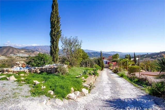 3 soveværelse Finca/Landehus til salg i Salobreña med swimmingpool garage - € 395.000 (Ref: 9207234)