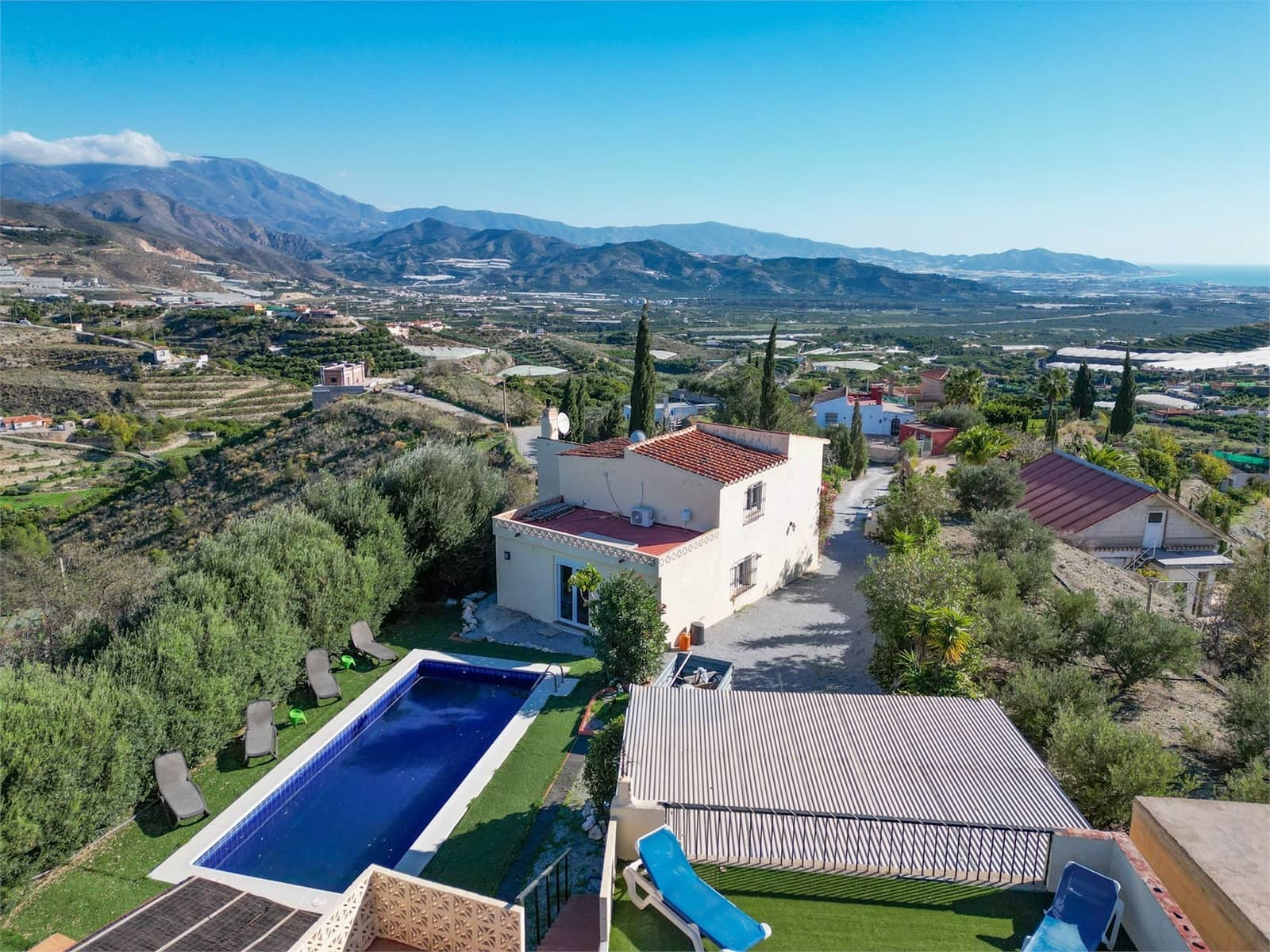 3 quarto Quinta/Casa Rural para venda em Salobrena com piscina garagem - 395 000 € (Ref: 9207234)