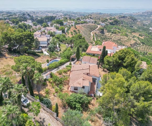 3 camera da letto Villa in vendita in Frigiliana con garage - 550.000 € (Rif: 9207236)