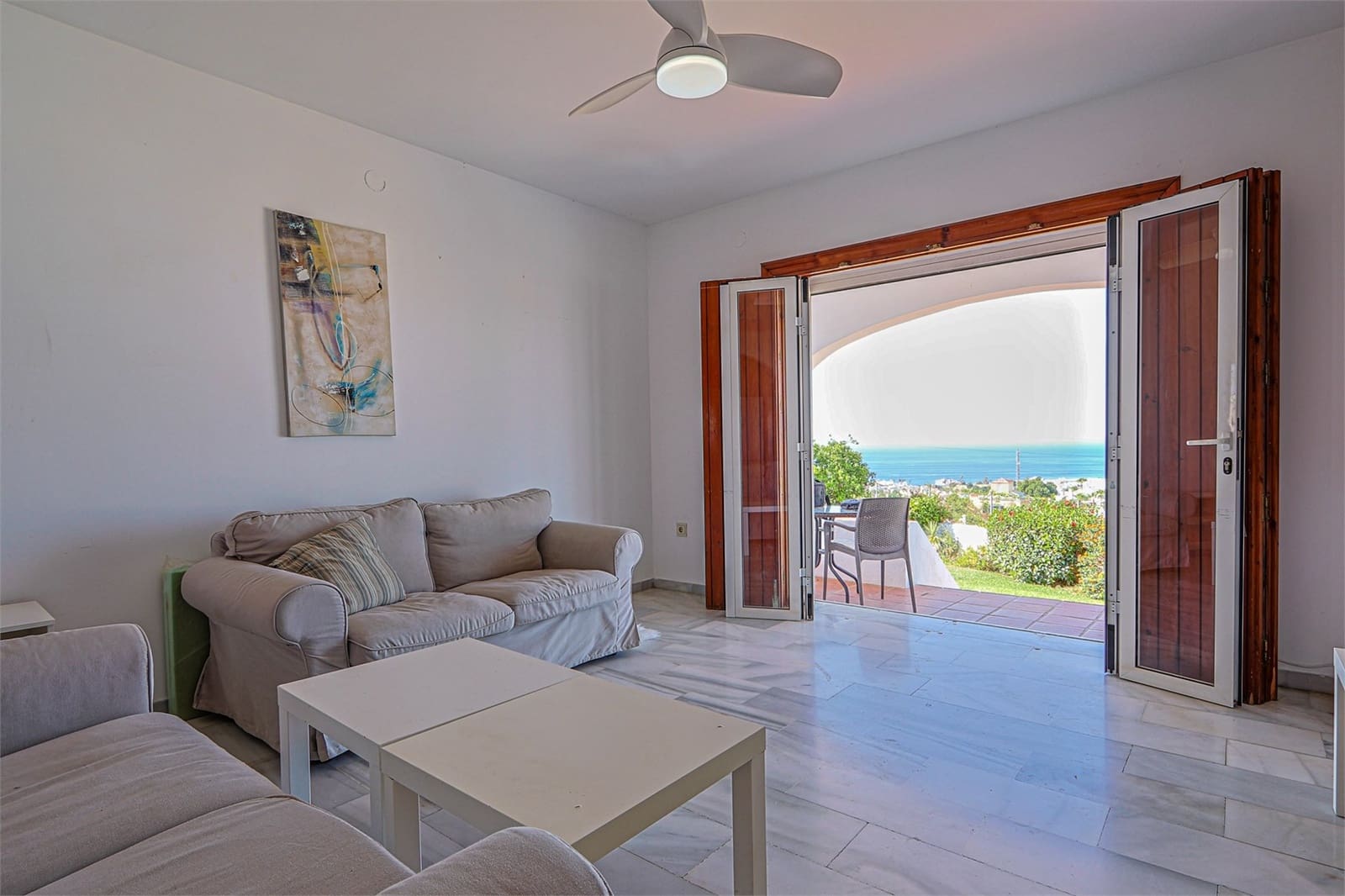 Chalet de 2 habitaciones en Nerja en venta con piscina garaje - 650.000 € (Ref: 9207237)