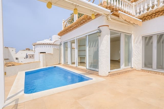 4 soverom Villa til salgs i Salobreña med svømmebasseng garasje - € 749 000 (Ref: 9207239)