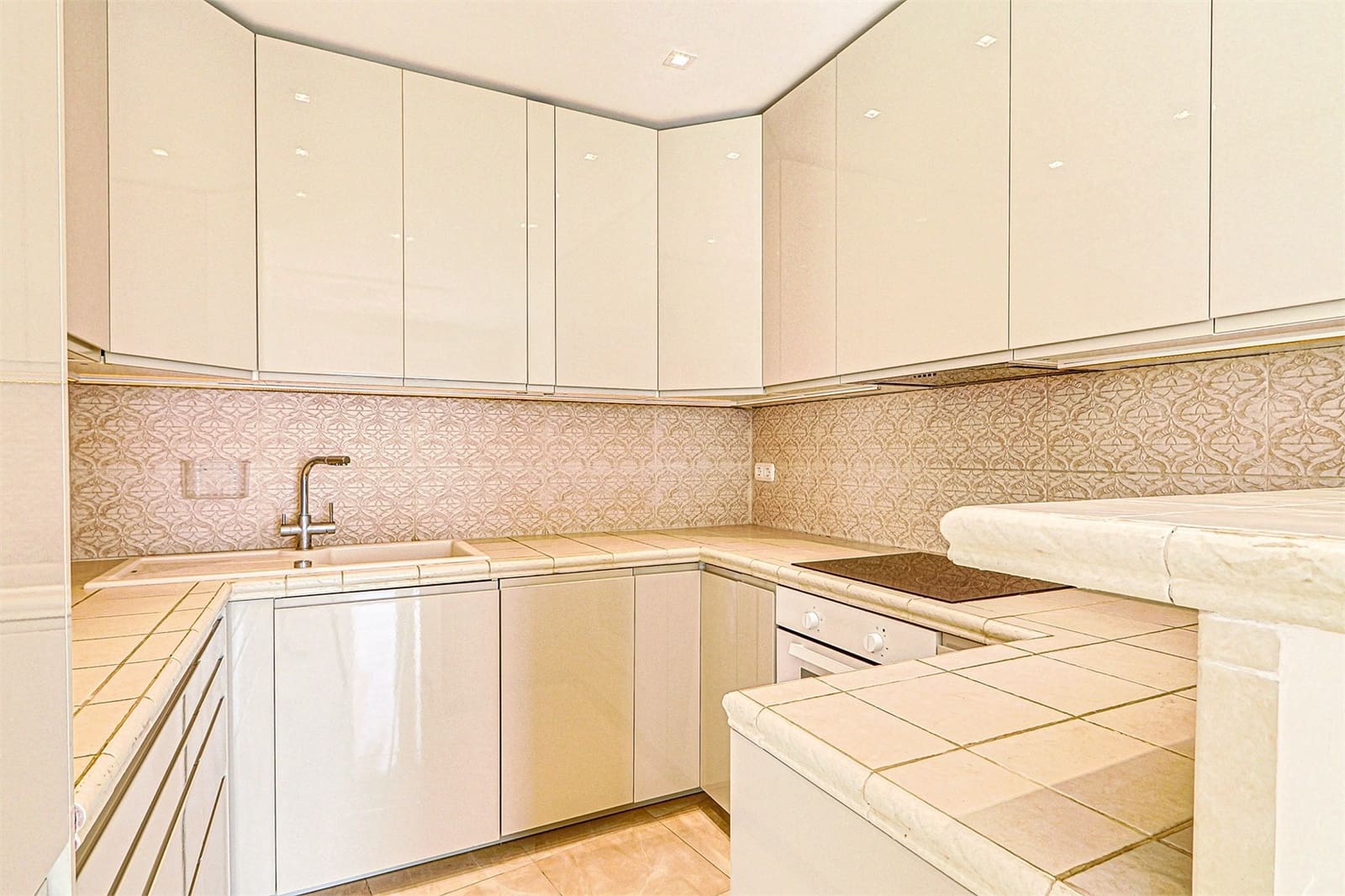 4 soverom Villa til salgs i Salobrena med svømmebasseng garasje - € 749 000 (Ref: 9207239)