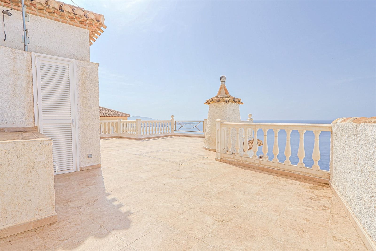 4 soverom Villa til salgs i Salobrena med svømmebasseng garasje - € 749 000 (Ref: 9207239)