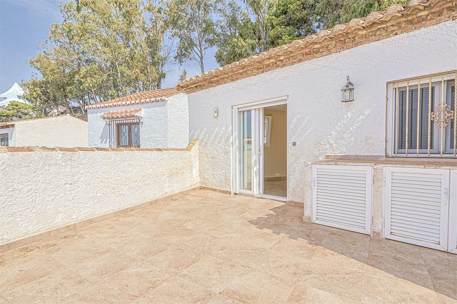 4 soverom Villa til salgs i Salobrena med svømmebasseng garasje - € 749 000 (Ref: 9207239)