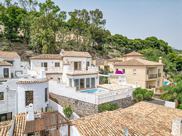 4 soverom Villa til salgs i Salobreña med svømmebasseng garasje - € 749 000 (Ref: 9207239)