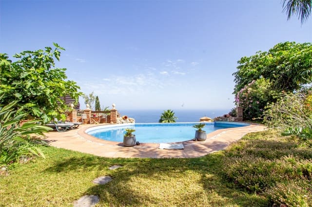 6 bedroom Villa for sale in Salobreña with pool garage - € 1,189,000 (Ref: 9207240)