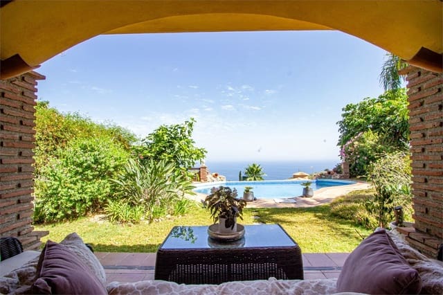 Villa in vendita in Salobreña - 1.189.000 € (Rif: 9207240)