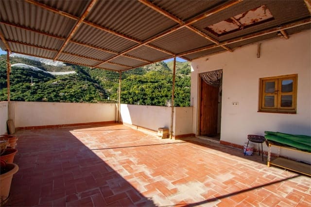 Casa de 4 habitaciones en Jete en venta con garaje - 168.000 € (Ref: 9207242)