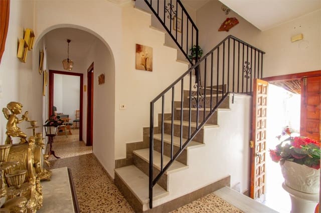 Casa de 4 habitaciones en Jete en venta con garaje - 168.000 € (Ref: 9207242)