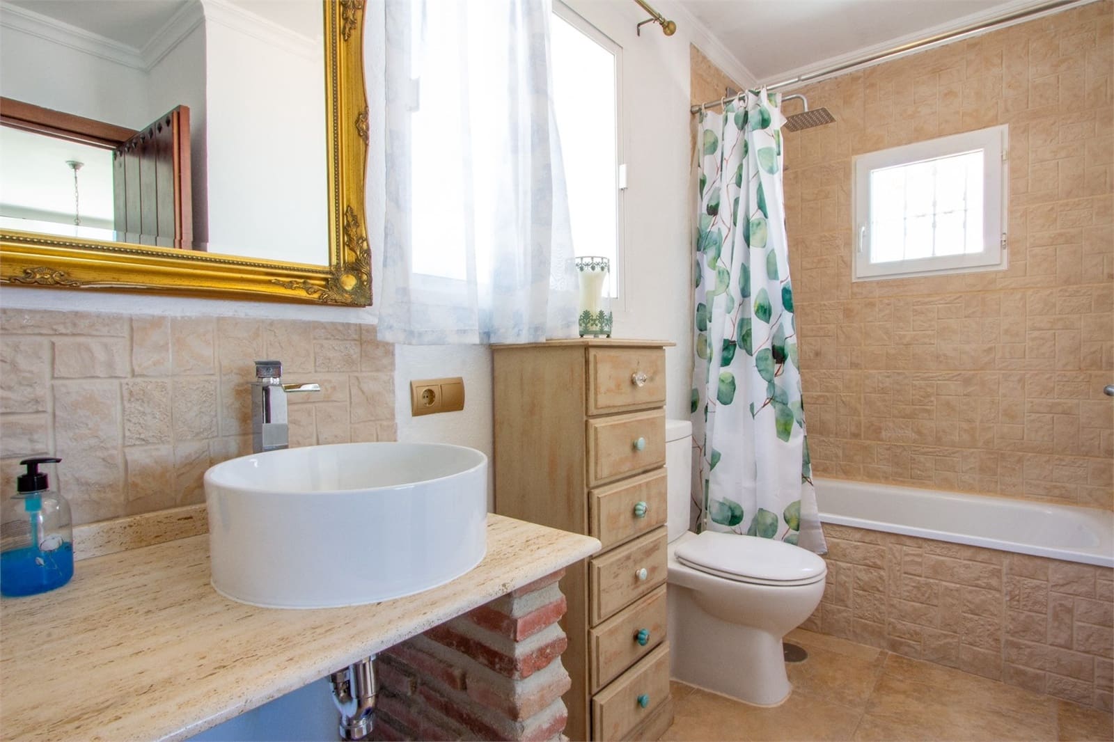 4 quarto Moradia para venda em Nerja com piscina - 680 000 € (Ref: 9207246)