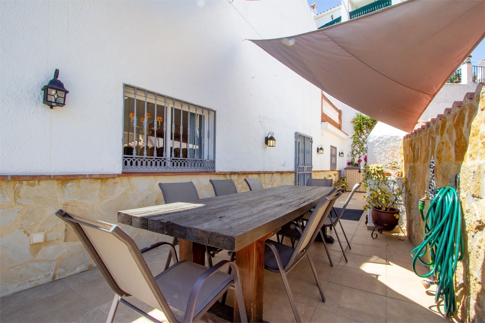 4 quarto Moradia para venda em Nerja com piscina - 680 000 € (Ref: 9207246)