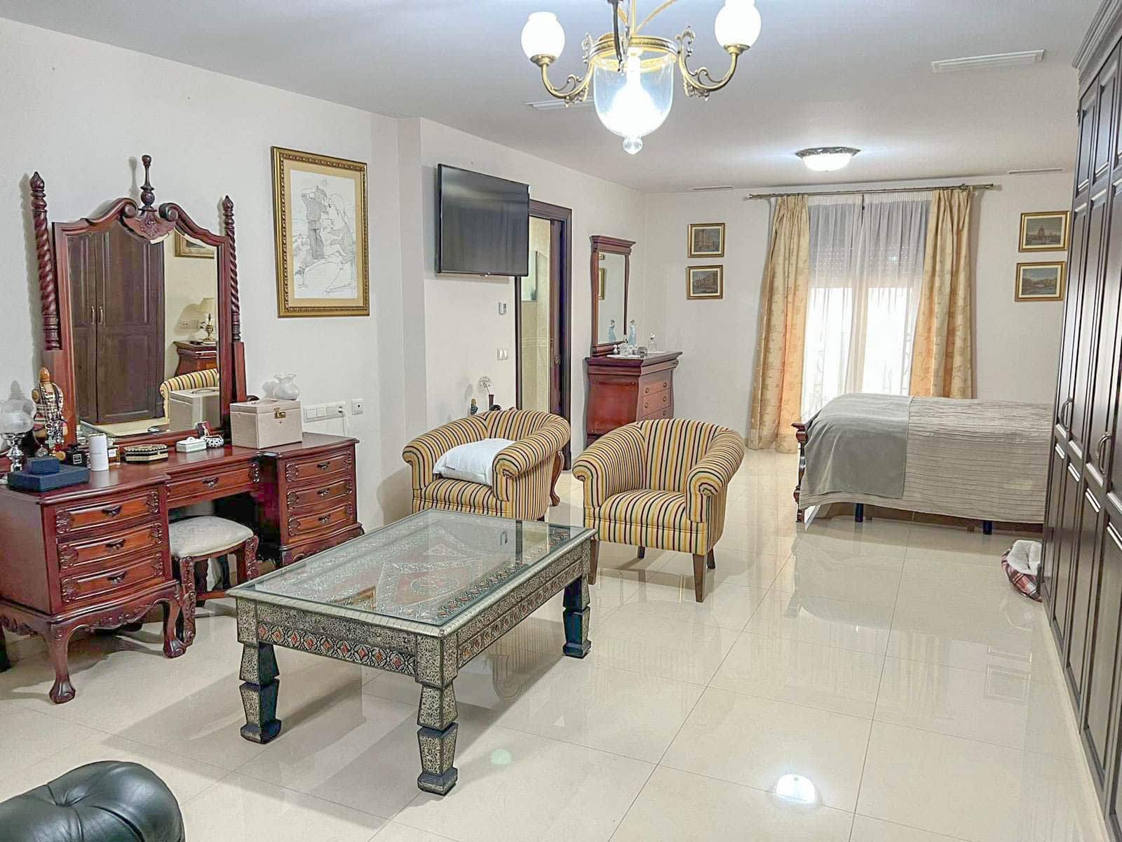 5 soveværelse Byhus til salg i Nerja med swimmingpool - € 1.490.000 (Ref: 9207247)