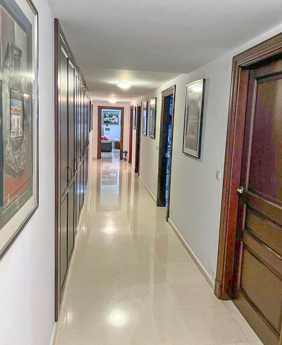 Omakotitalo myytävänä paikassa Nerja - 1 490 000 € (Ref: 9207247)