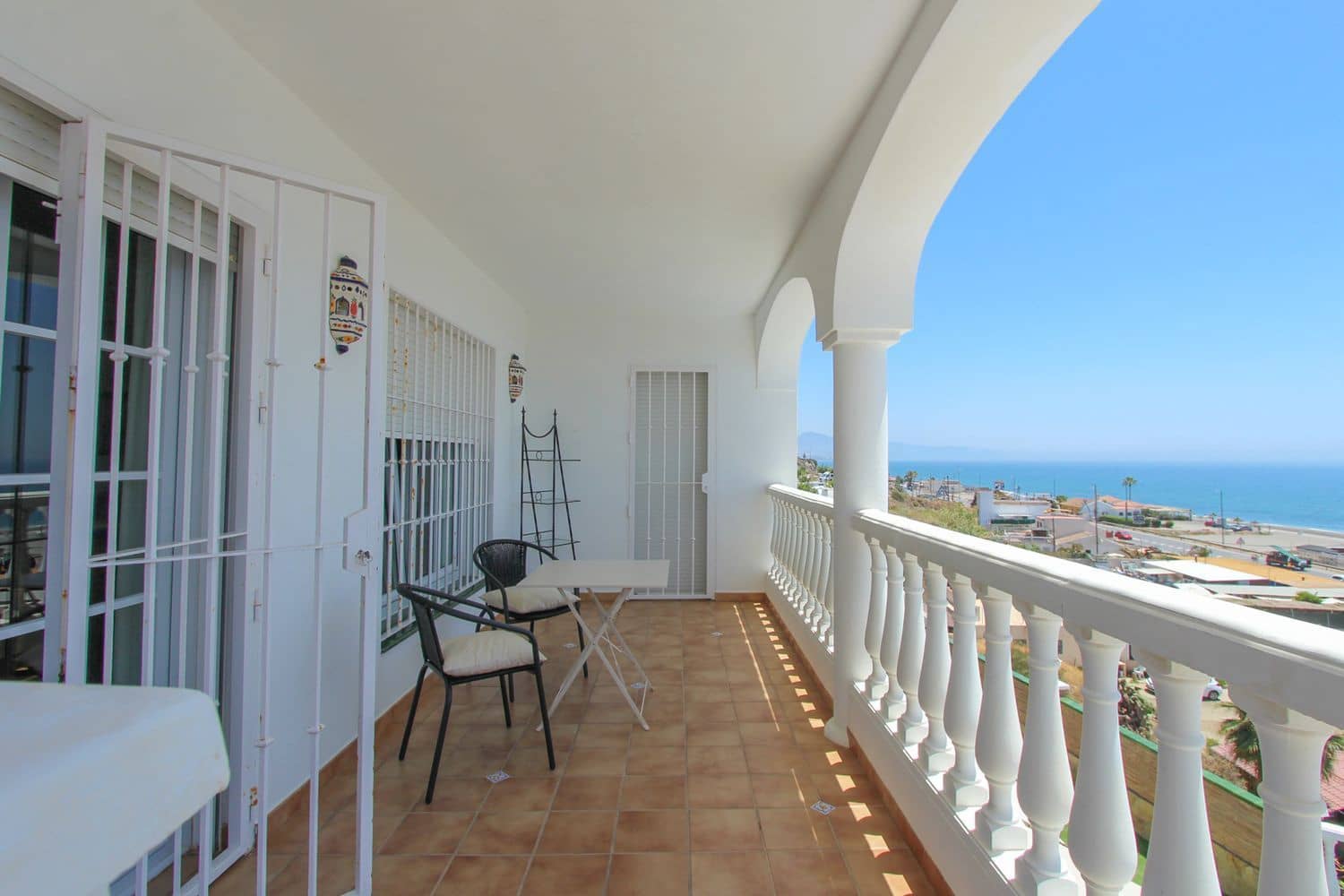 4 soveværelse Villa til salg i Torrox med swimmingpool - € 739.000 (Ref: 9207255)