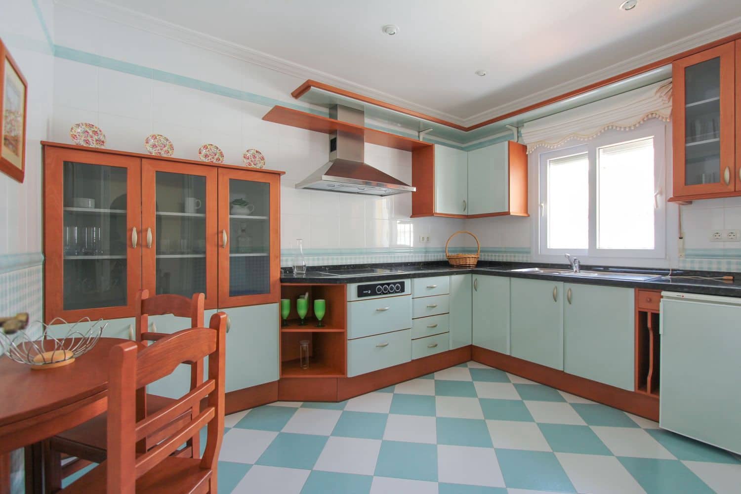 4 soveværelse Villa til salg i Torrox med swimmingpool - € 739.000 (Ref: 9207255)