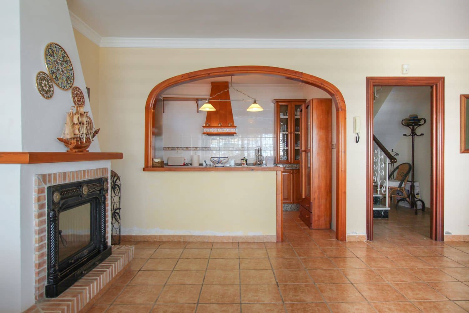 4 soveværelse Villa til salg i Torrox med swimmingpool - € 739.000 (Ref: 9207255)