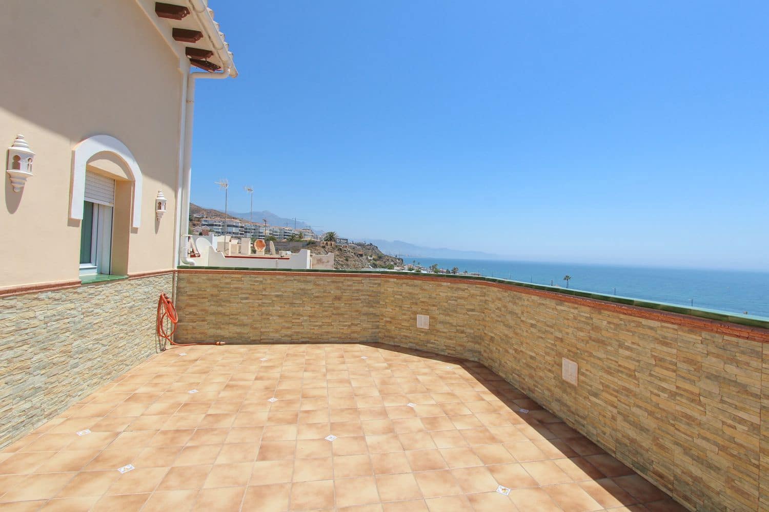 Villa for sale in El Penoncillo - € 739,000 (Ref: 9207255)