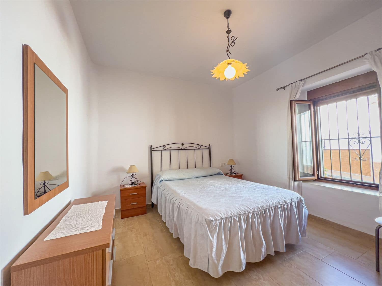 Leilighet til salgs i Maro med svømmebasseng - € 370 000 (Ref: 9207256)