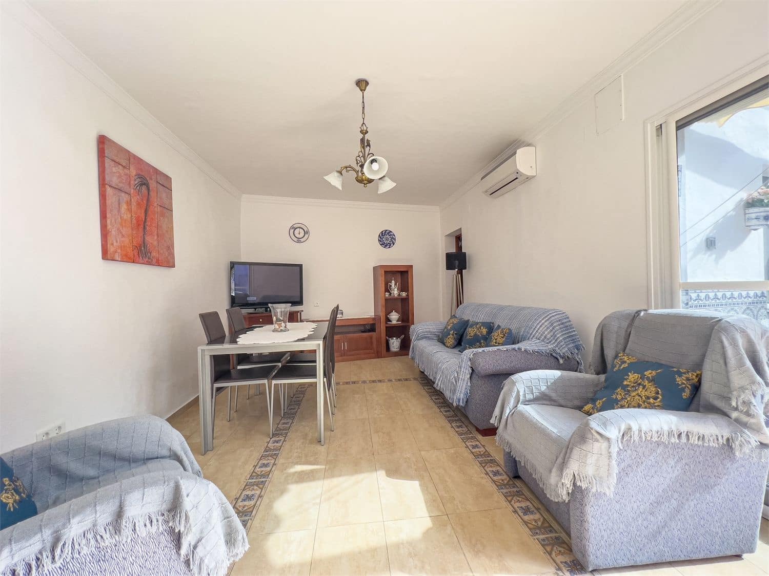 Leilighet til salgs i Maro med svømmebasseng - € 370 000 (Ref: 9207256)