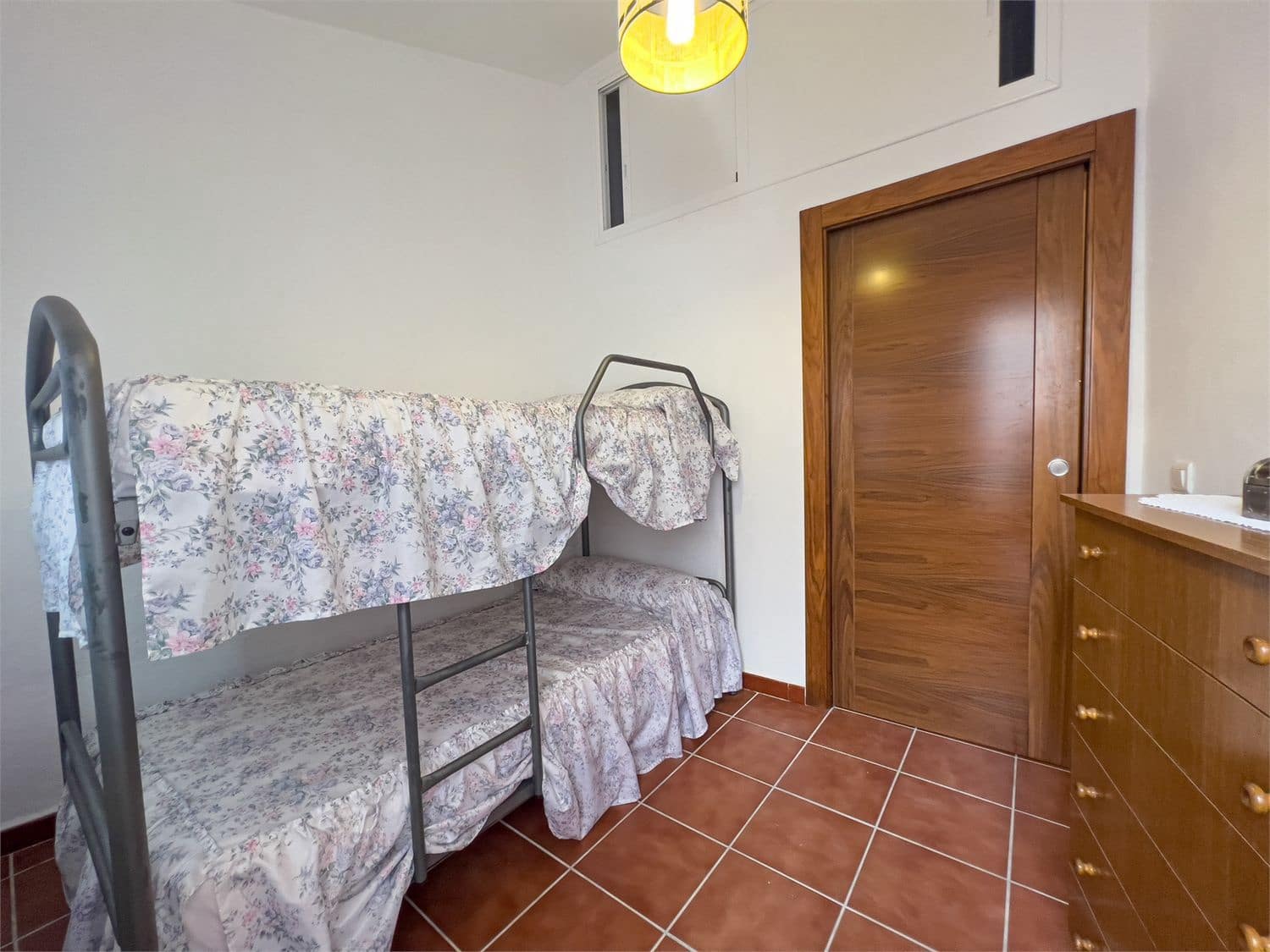 Leilighet til salgs i Maro med svømmebasseng - € 370 000 (Ref: 9207256)