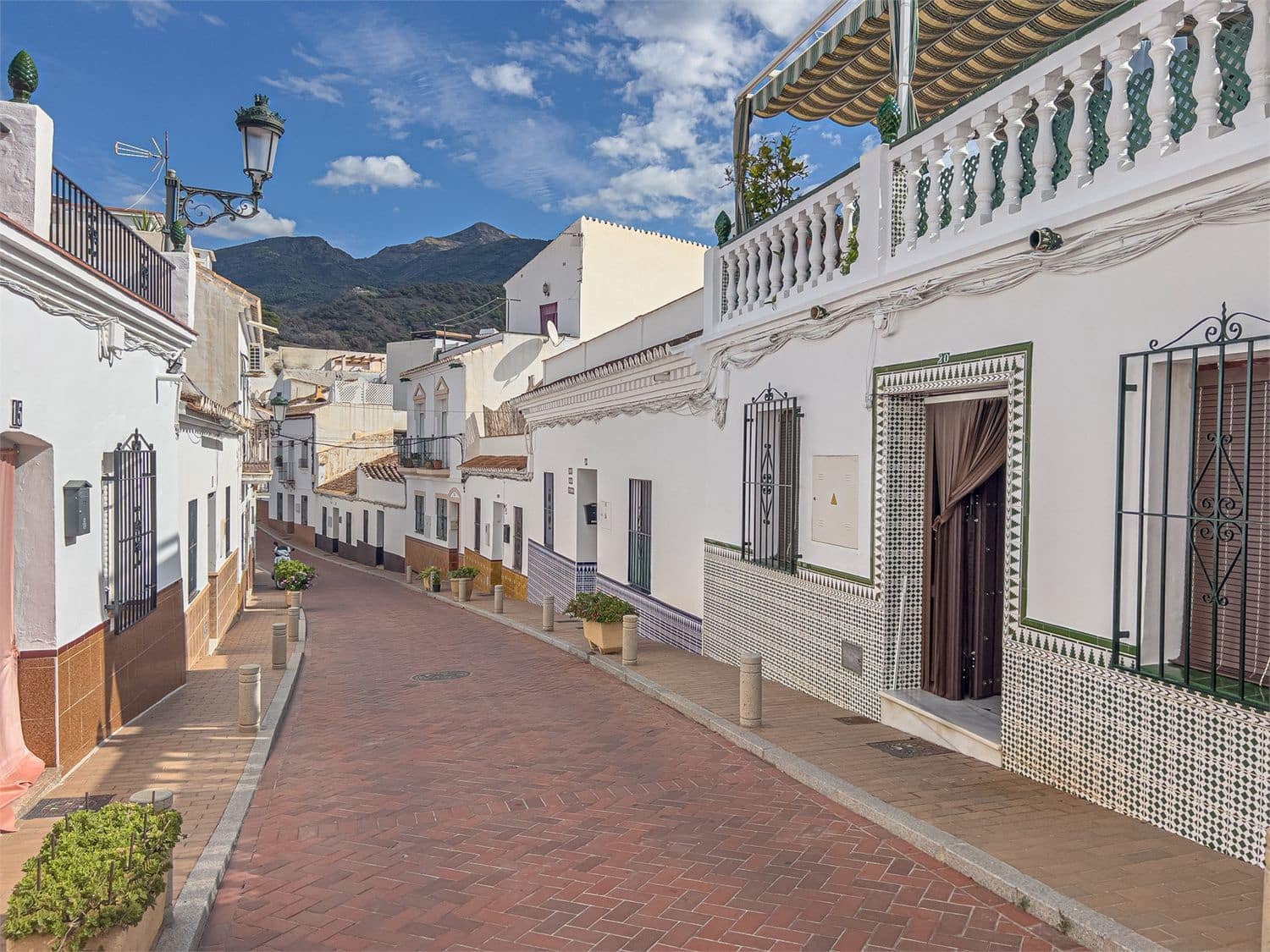 Leilighet til salgs i Maro med svømmebasseng - € 370 000 (Ref: 9207256)