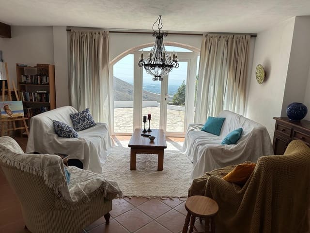 4 soverom Villa til salgs i Salobreña med svømmebasseng garasje - € 490 000 (Ref: 9207257)