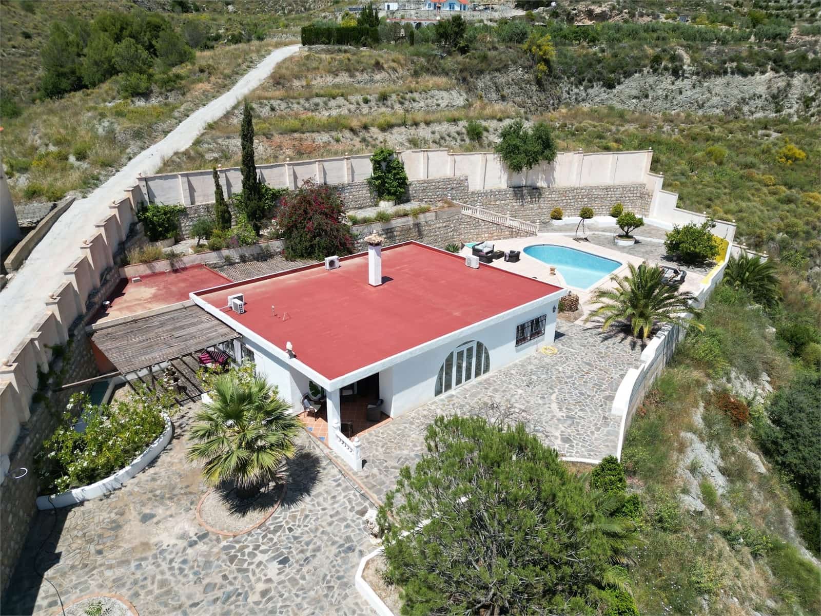 4 soverom Villa til salgs i Salobrena med svømmebasseng garasje - € 490 000 (Ref: 9207257)