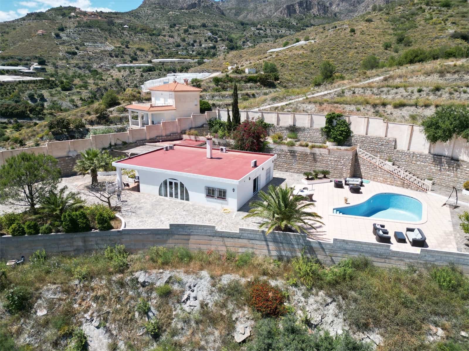 4 soverom Villa til salgs i Salobrena med svømmebasseng garasje - € 490 000 (Ref: 9207257)