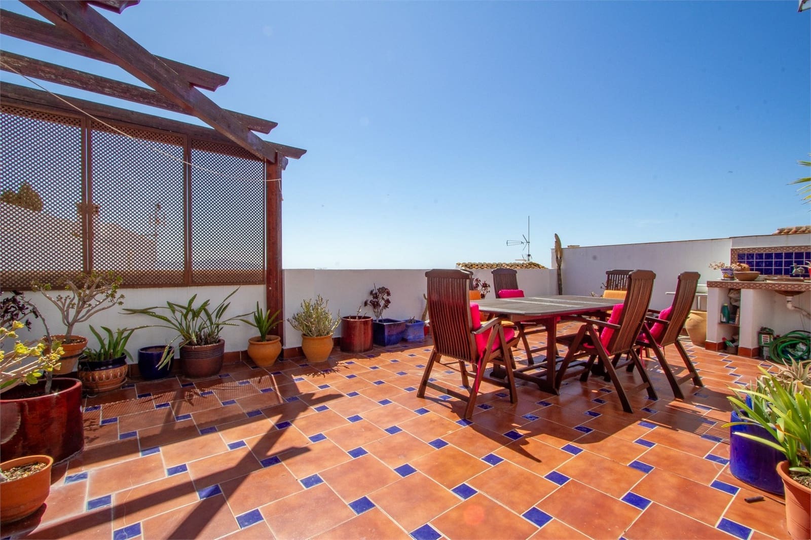 3 sovrum Hus till salu i Salobrena - 425 000 € (Ref: 9207259)