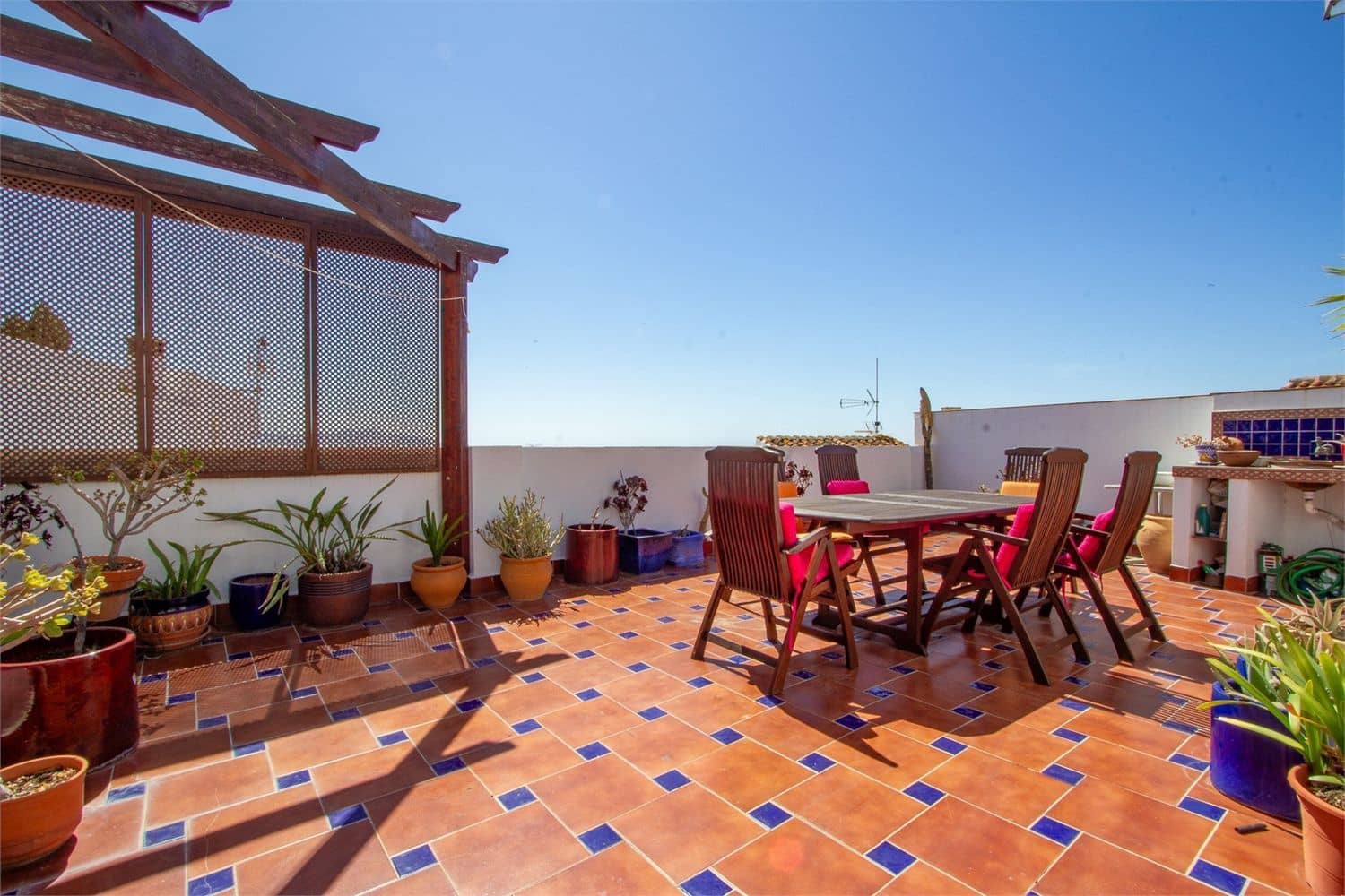 Casa em Banda para venda em Salobrena - 425 000 € (Ref: 9207259)