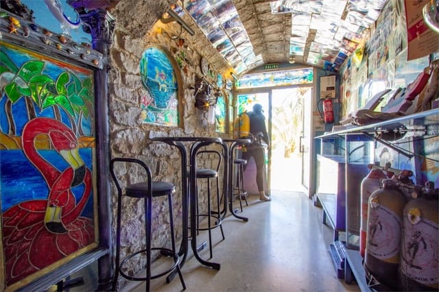 Kommersiell till salu i Almuñécar - 225 000 € (Ref: 9207262)